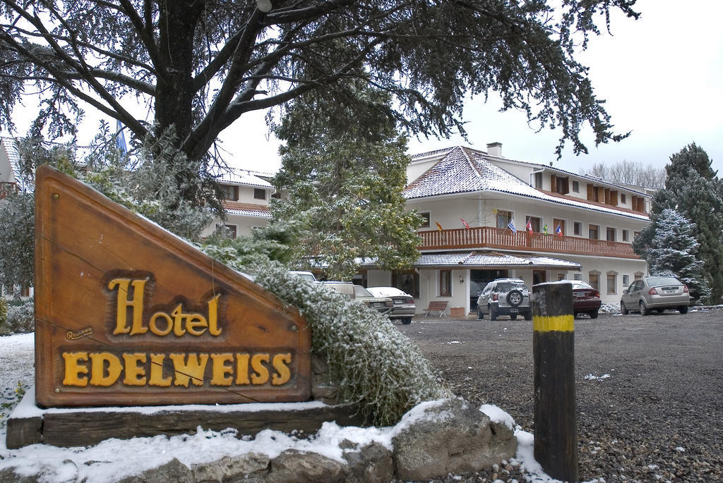 Hotel Edelweiss Вілья-Хенераль-Бельграно Екстер'єр фото