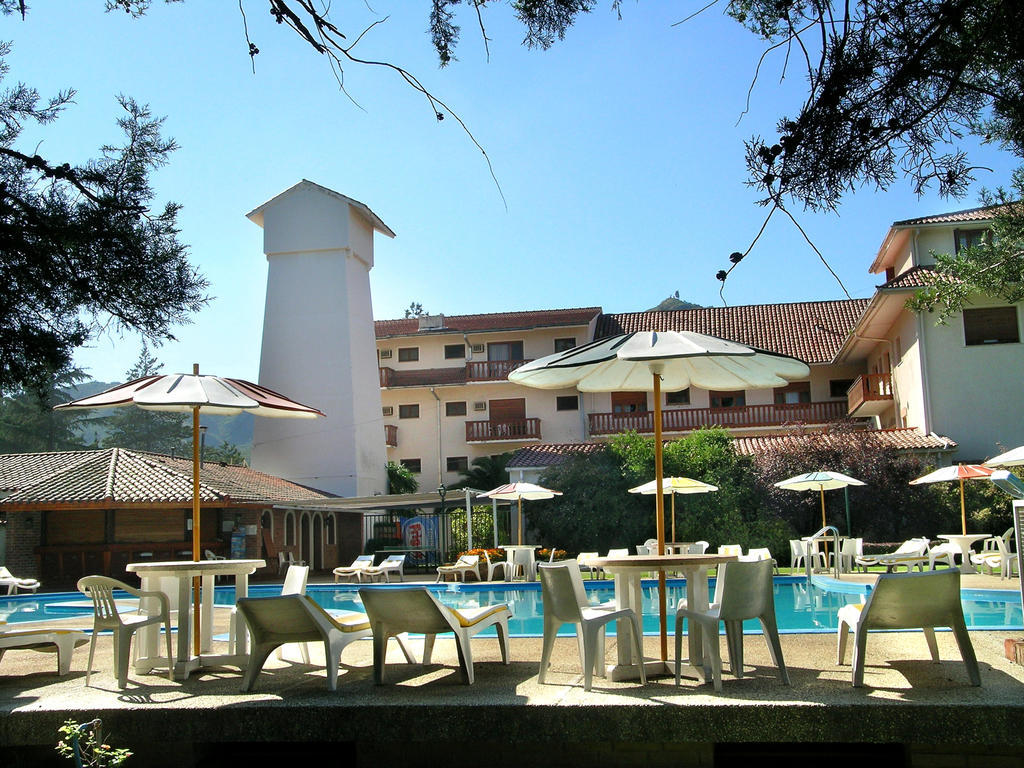 Hotel Edelweiss Вілья-Хенераль-Бельграно Екстер'єр фото